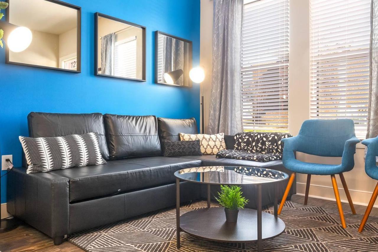 Trifecta Luxury Serviced Apartment In Dt Raleigh Habitación foto