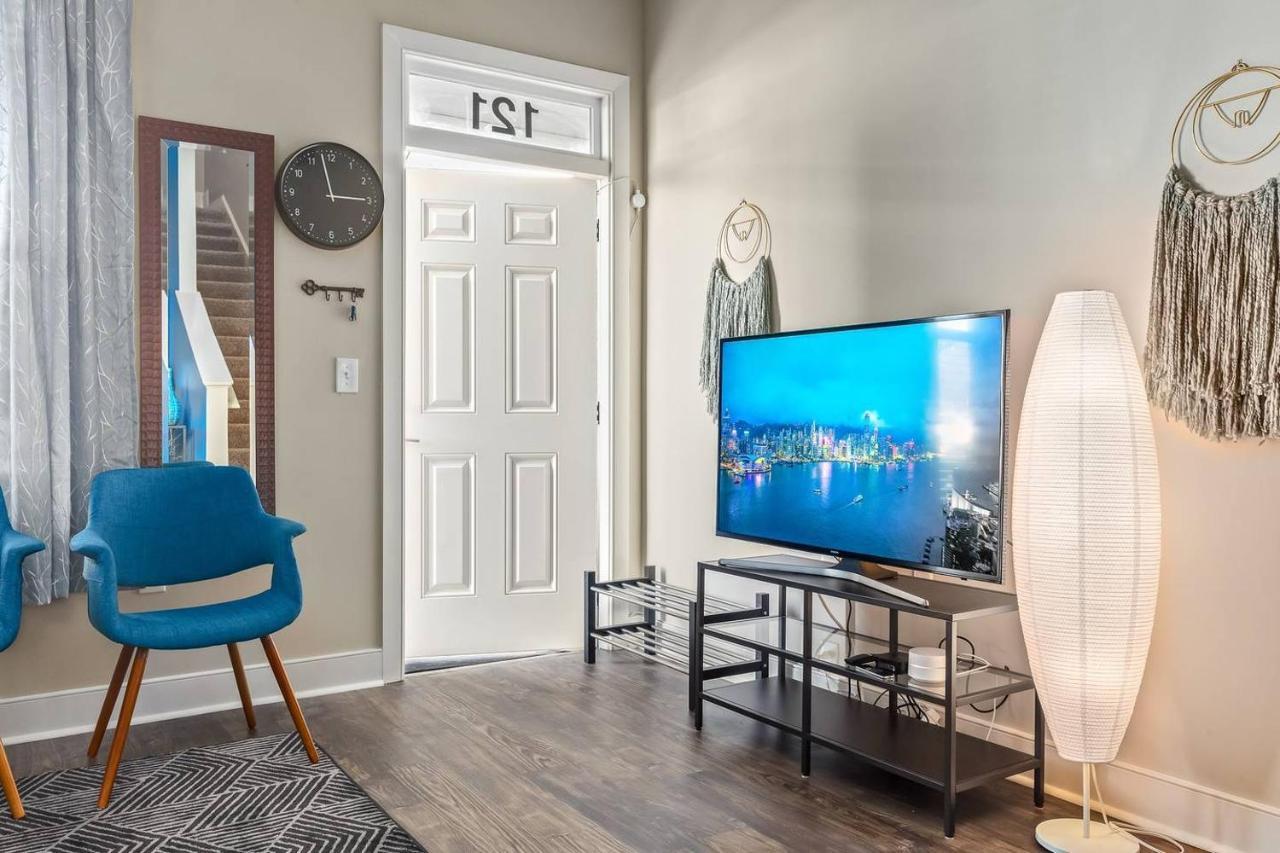 Trifecta Luxury Serviced Apartment In Dt Raleigh Habitación foto